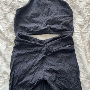 LiCi Fit Midnight Cheetah workout set